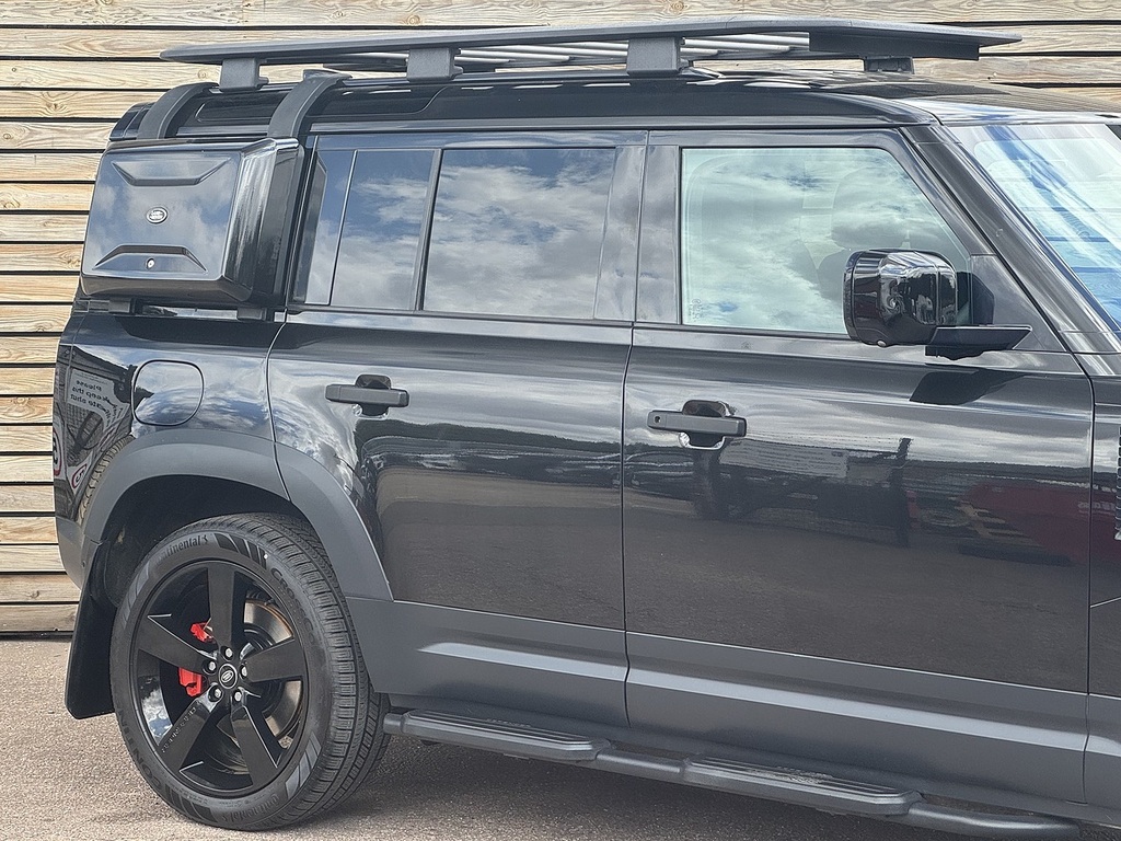 Land Rover Defender 110 P400e 110 X-dynamic Hse Grey #19