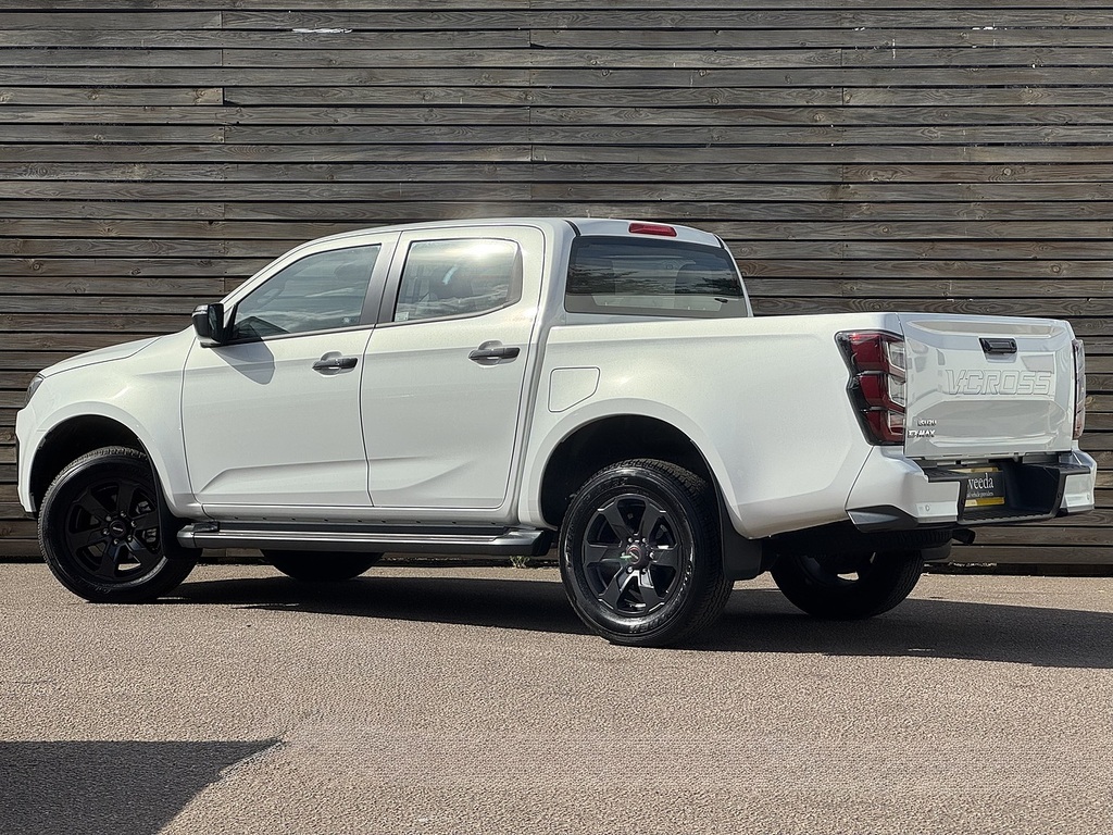 Isuzu D-Max V-cross Dcb BW75ENK White #2
