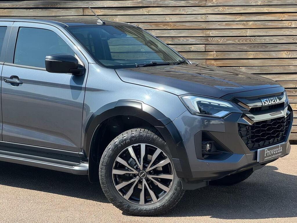 Isuzu D-Max V-cross Dcb AY75UAM Grey #5