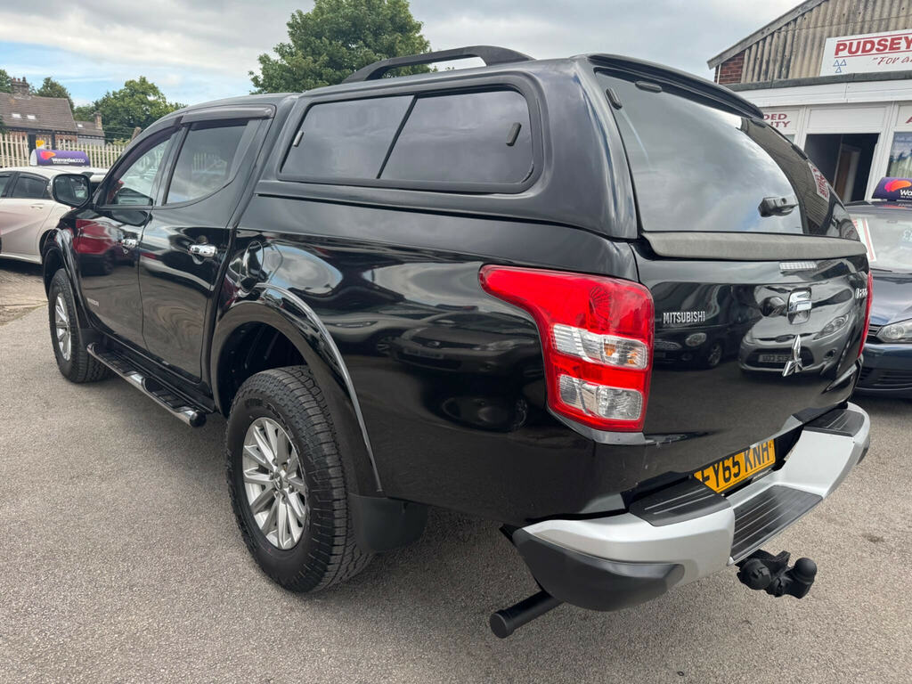 Mitsubishi L200 2.4 Di-d Dc Warrior 4Wd Euro 5 FY65KNH Black #5