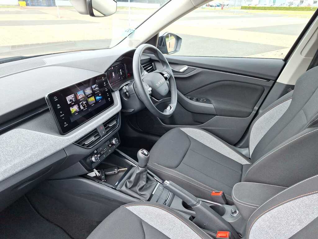 Skoda Kamiq Se Edition Blue #20