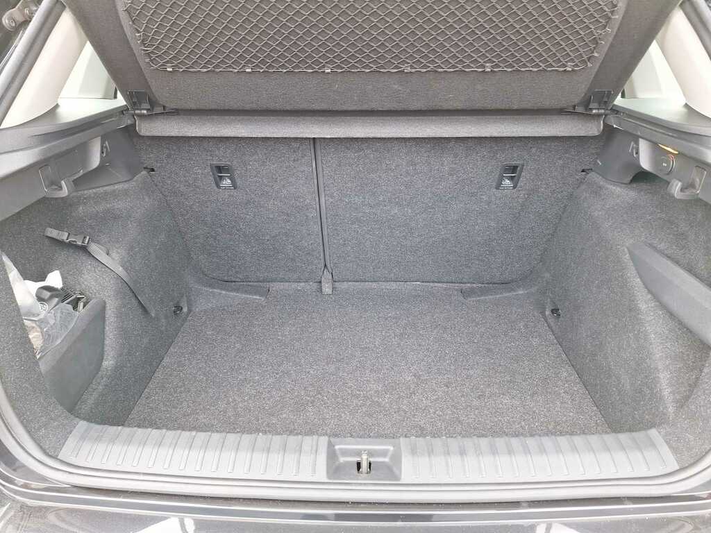 Skoda Kamiq Se Edition Blue #30