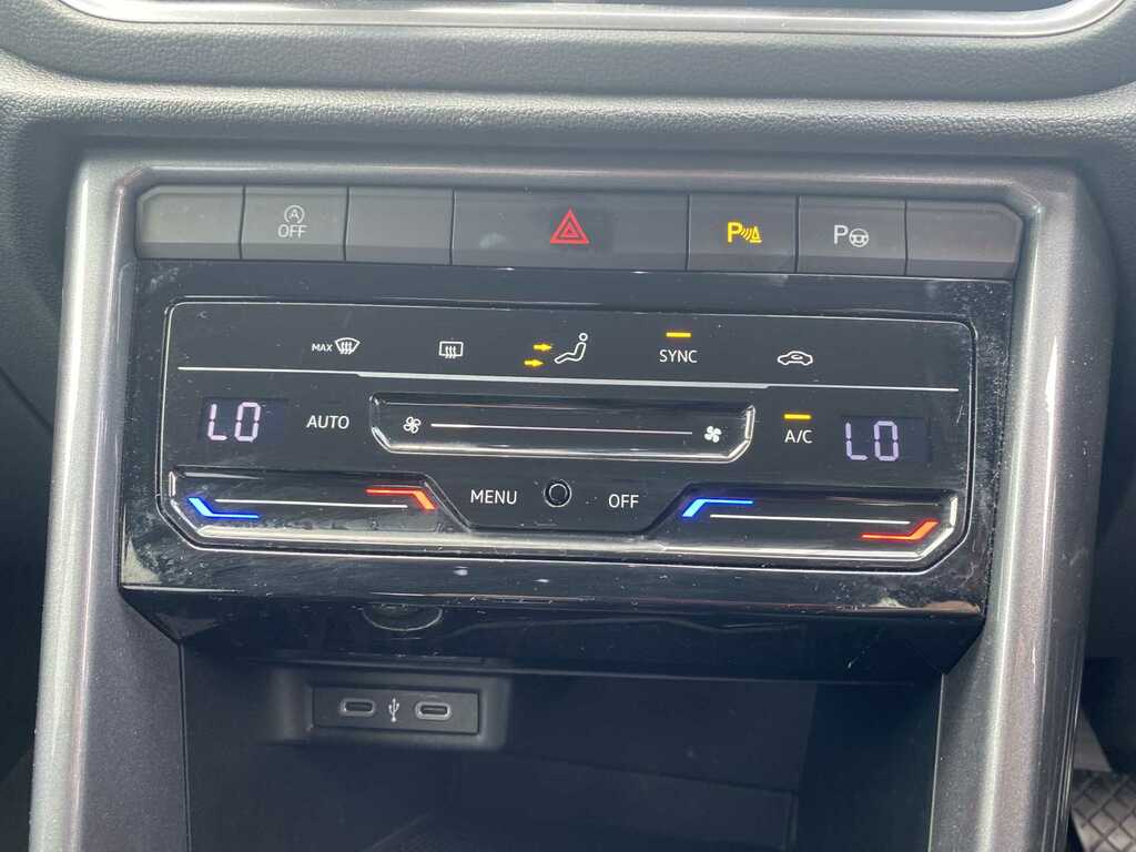Volkswagen T-Roc Life BX23KOJ Grey #16