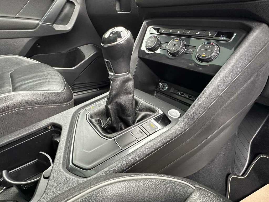 Volkswagen Tiguan Allspace Tdi R-line Tech Suv Blue #15