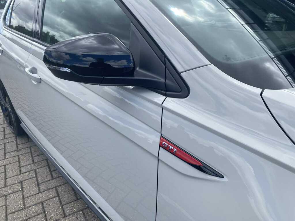 Volkswagen Polo 1.0 Tsi Life 95 Ps Grey #3