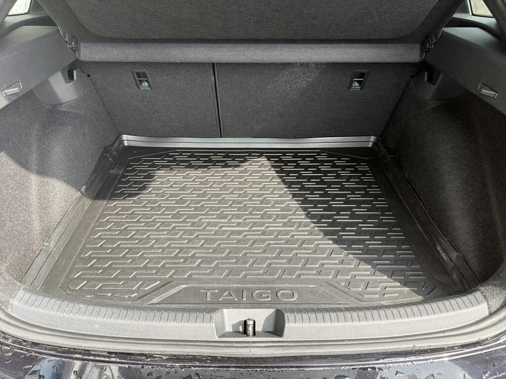 Volkswagen Taigo 1.5 Tsi R Line Suv Dsg Euro 6 Ss 15 Silver #21
