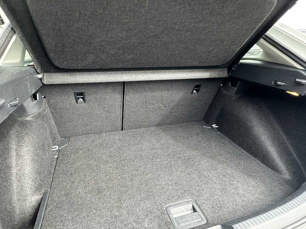 Volkswagen Taigo Volkswagen Taigo R-line 1.0 Tsi 110Ps 6-Speed Manu Grey #5