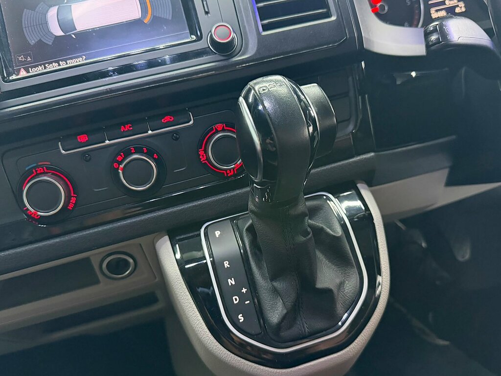 Volkswagen Transporter Sportline Transporter T32 Highline Tdi Bluemotion Technology Blue #24