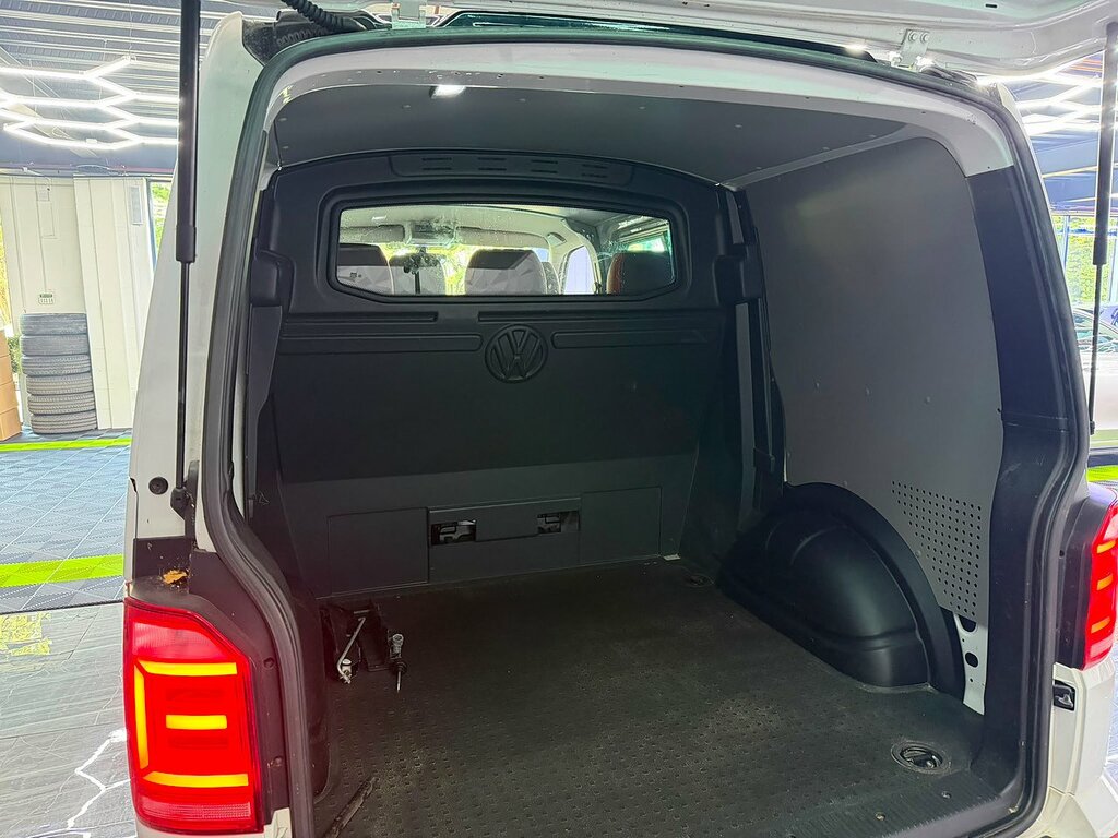 Volkswagen Transporter Sportline Transporter T32 Highline Tdi Bluemotion Technology Blue #35