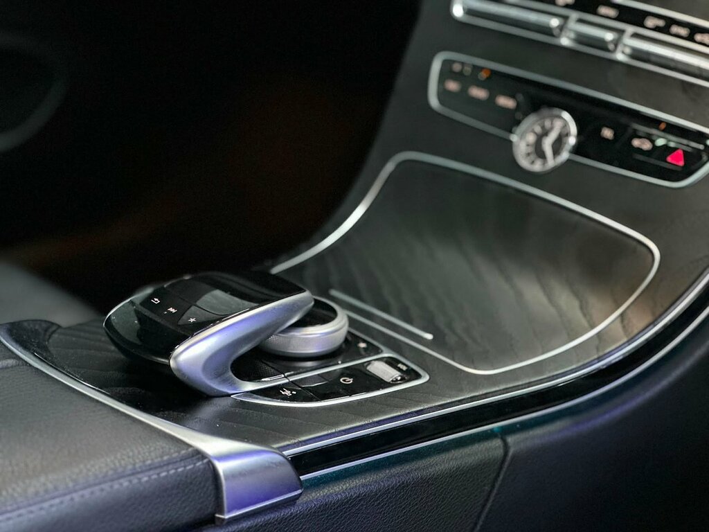 Mercedes-Benz C Class 2.1 C220d Amg Line Premium Plus G-tronic 4Matic Grey #55