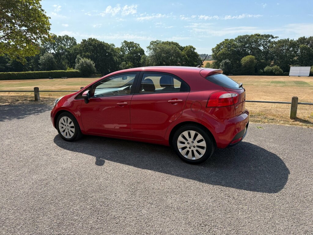 Kia RIO 1.4 Crdi Ecodynamics 2 Hatchback Red #5