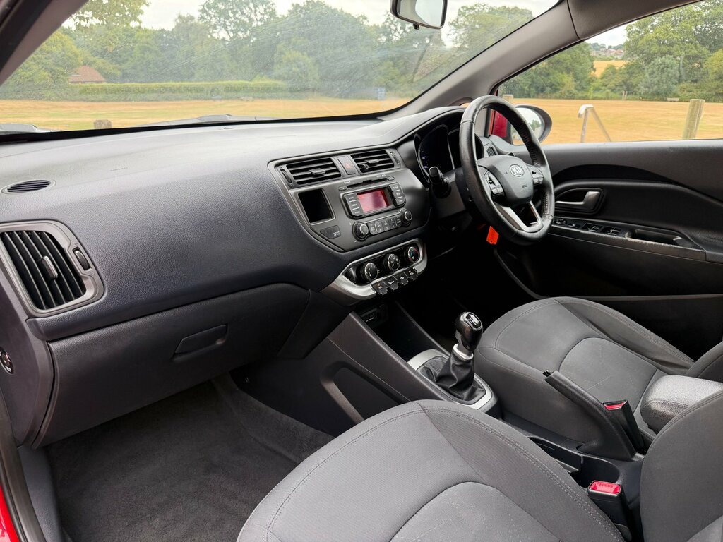 Kia RIO 1.4 Crdi Ecodynamics 2 Hatchback Red #3