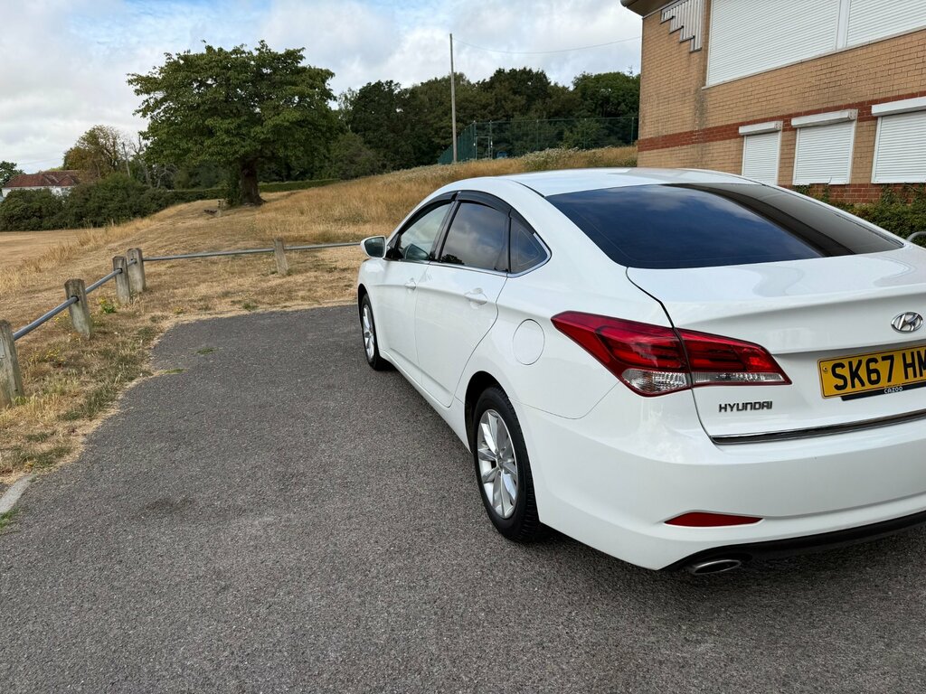 Hyundai I40 1.7 Crdi Se Nav Blue Drive 139 Bhp White #23