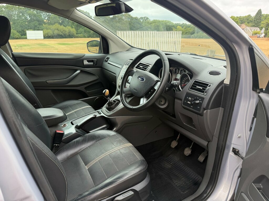 Ford Kuga 2.0 Tdci Titanium Suv Awd Euro 5 Black #12