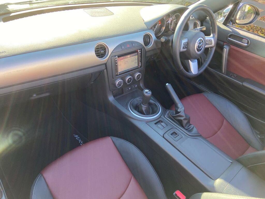 Mazda MX-5 1.8I Se White #22