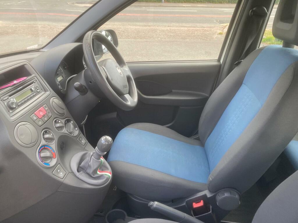 Fiat Panda 1.1 Eco Active Hatchback 119 G Red #38