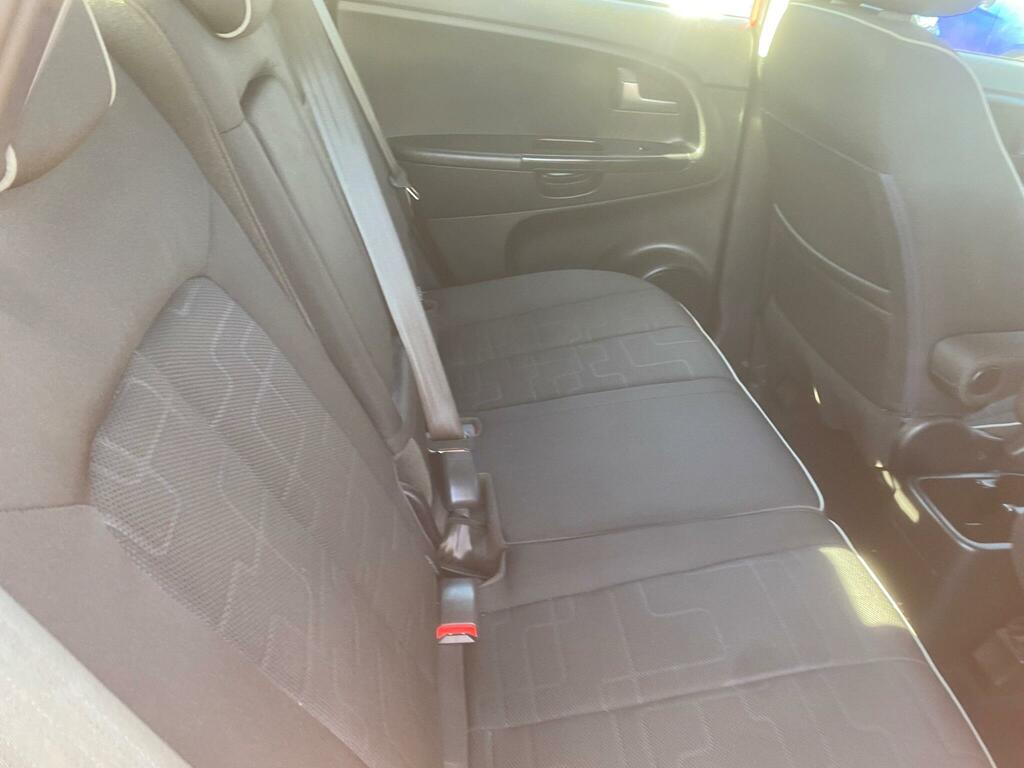 Kia Venga 1.4 Sr7 Mpv Euro 6 Ss 89 Bhp Silver #26