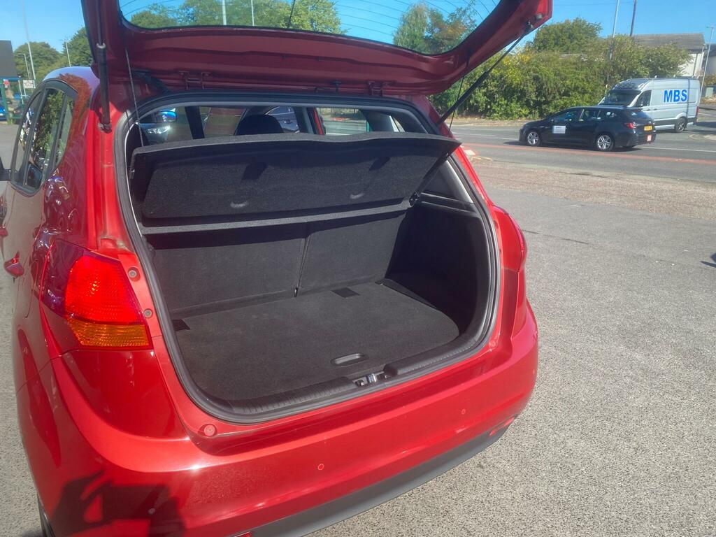 Kia Venga 1.4 Sr7 Mpv Euro 6 Ss 89 Bhp Silver #33