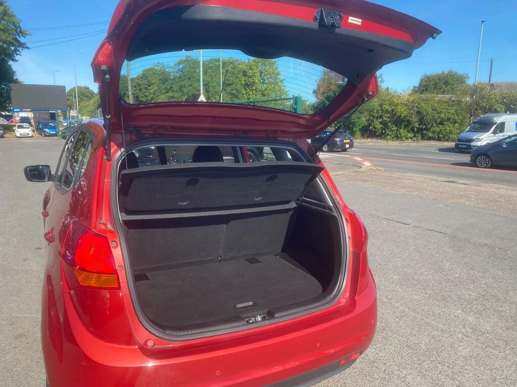 Kia Venga 1.4 Sr7 Mpv Euro 6 Ss 89 Bhp Silver #36
