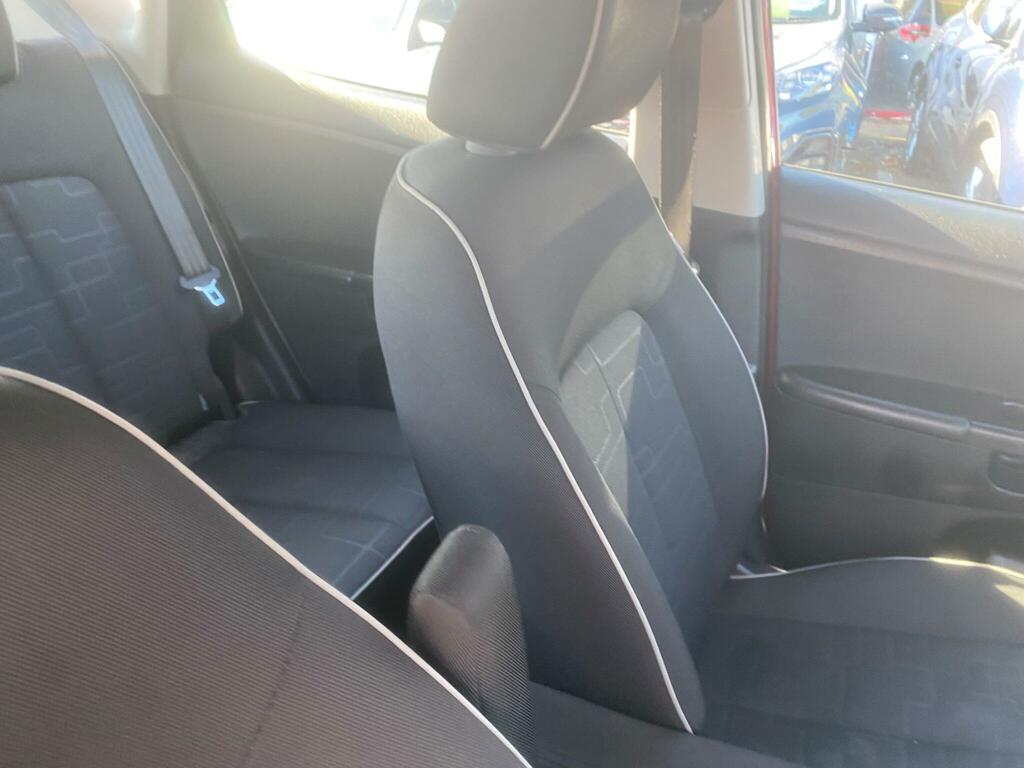Kia Venga 1.4 Sr7 Mpv Euro 6 Ss 89 Bhp Silver #49