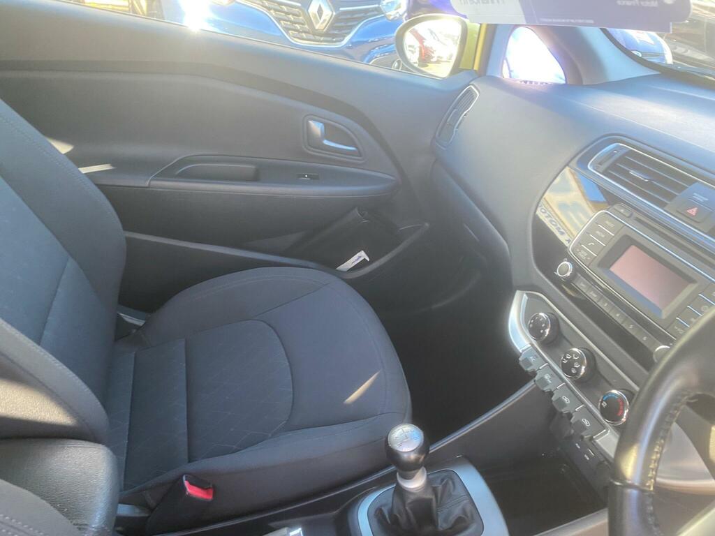 Kia RIO 1.2 Sr7 83 Bhp Euro 6 Ulez Compliant Clean Air White #44