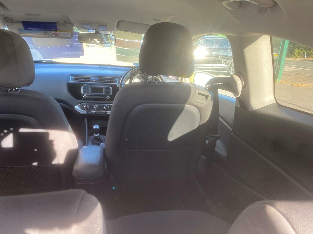 Kia RIO 1.2 Sr7 83 Bhp Euro 6 Ulez Compliant Clean Air White #25