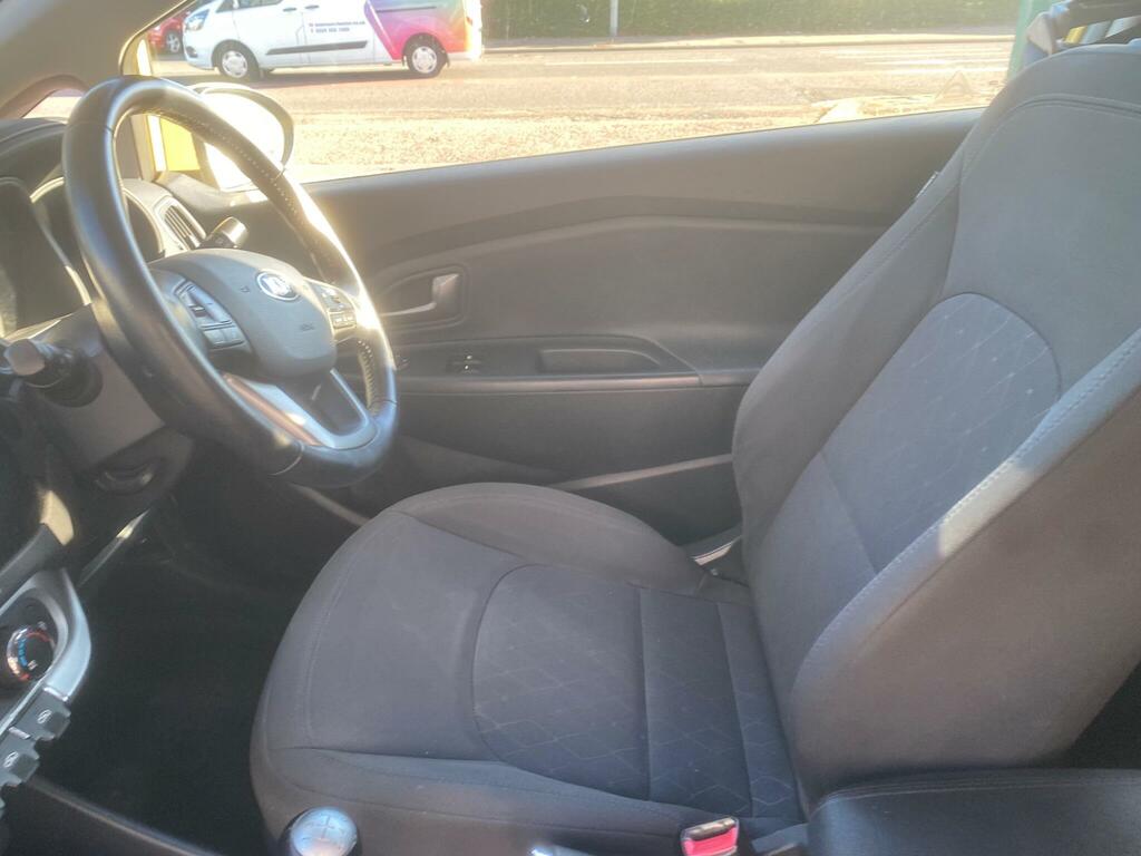 Kia RIO 1.2 Sr7 83 Bhp Euro 6 Ulez Compliant Clean Air White #38