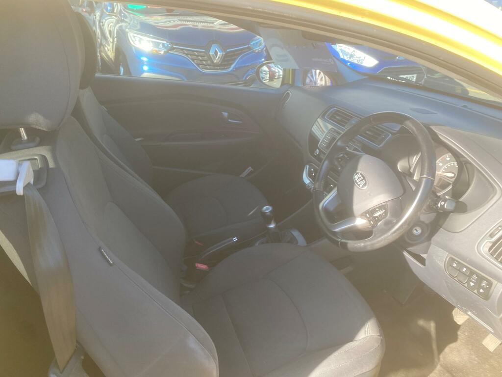 Kia RIO 1.2 Sr7 83 Bhp Euro 6 Ulez Compliant Clean Air White #51