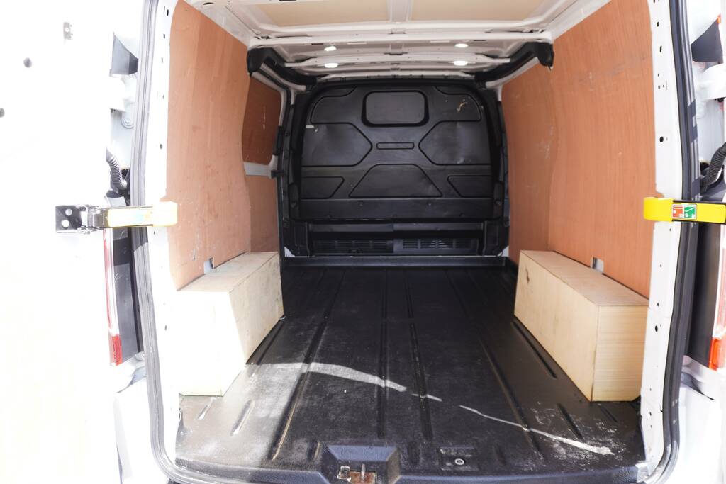 Ford Transit Custom 300 Tdci 130 L1h1 Limited Ecoblue Swb Low Roof Fwd Black #14