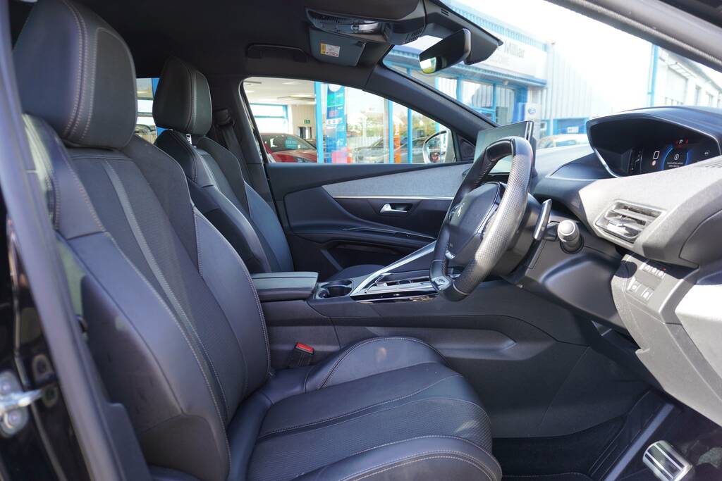 Peugeot 5008 1.5 Bluehdi Gt Eat Euro 6 Ss Black #6