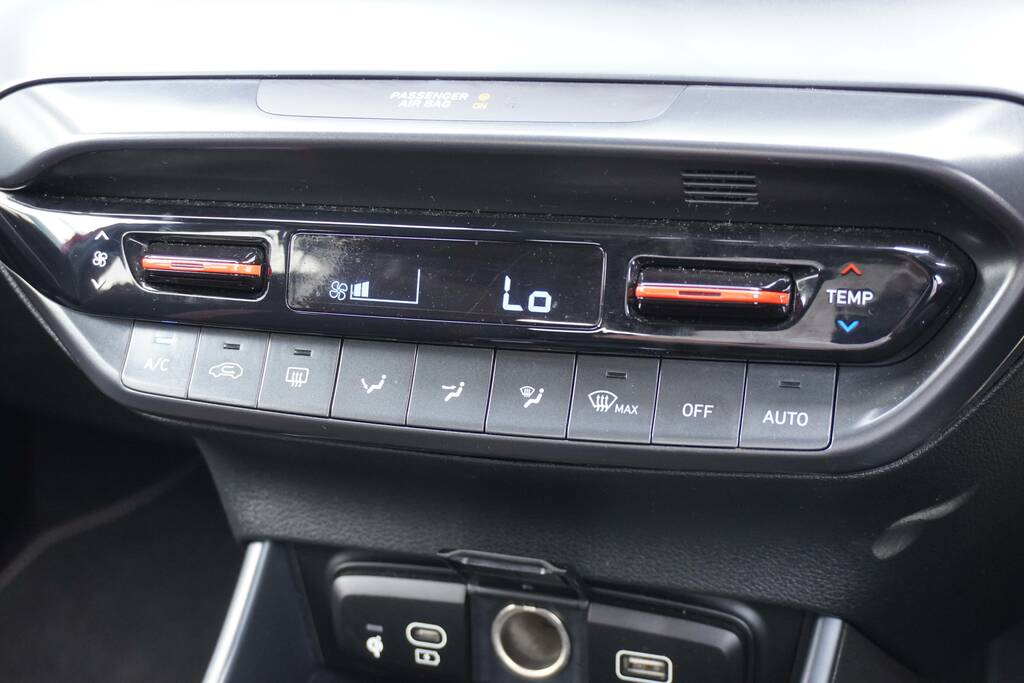 Hyundai I20 Hyundai I20 1.0 T-gdi Premium Hatchback Grey #23
