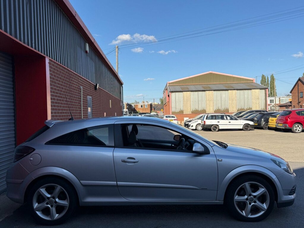 Vauxhall Astra 1.9 Cdti 16V Sri 150 Exterior Pack Silver #8