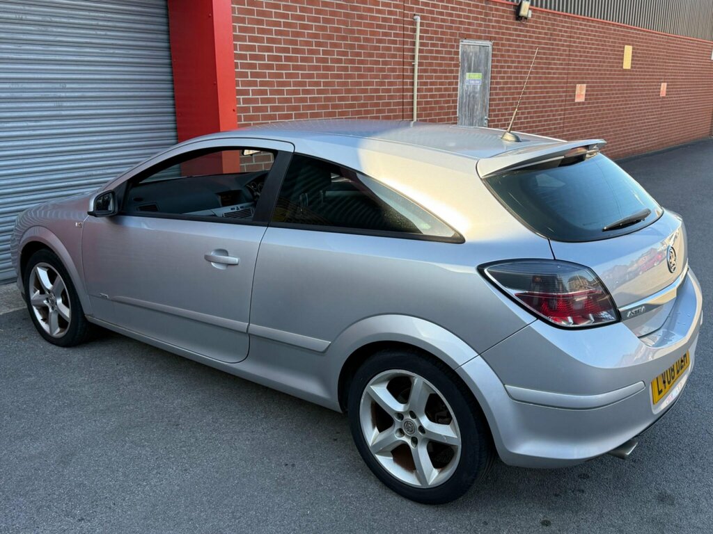 Vauxhall Astra 1.9 Cdti 16V Sri 150 Exterior Pack Silver #33