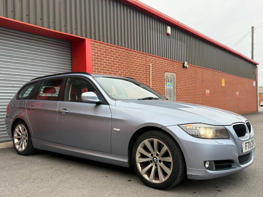 BMW 3 Series 2.0 320D Se Touring Steptronic Euro 5 Blue