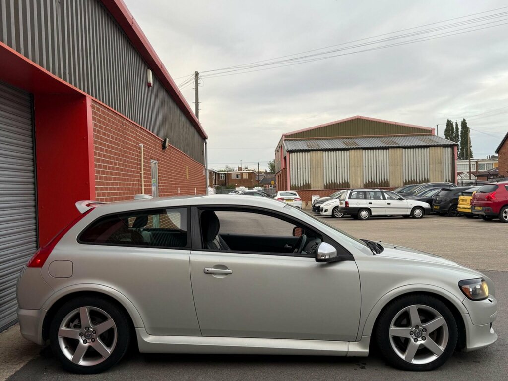 Volvo C30 1.6 R-design Sport Coupe 167 G Red #8
