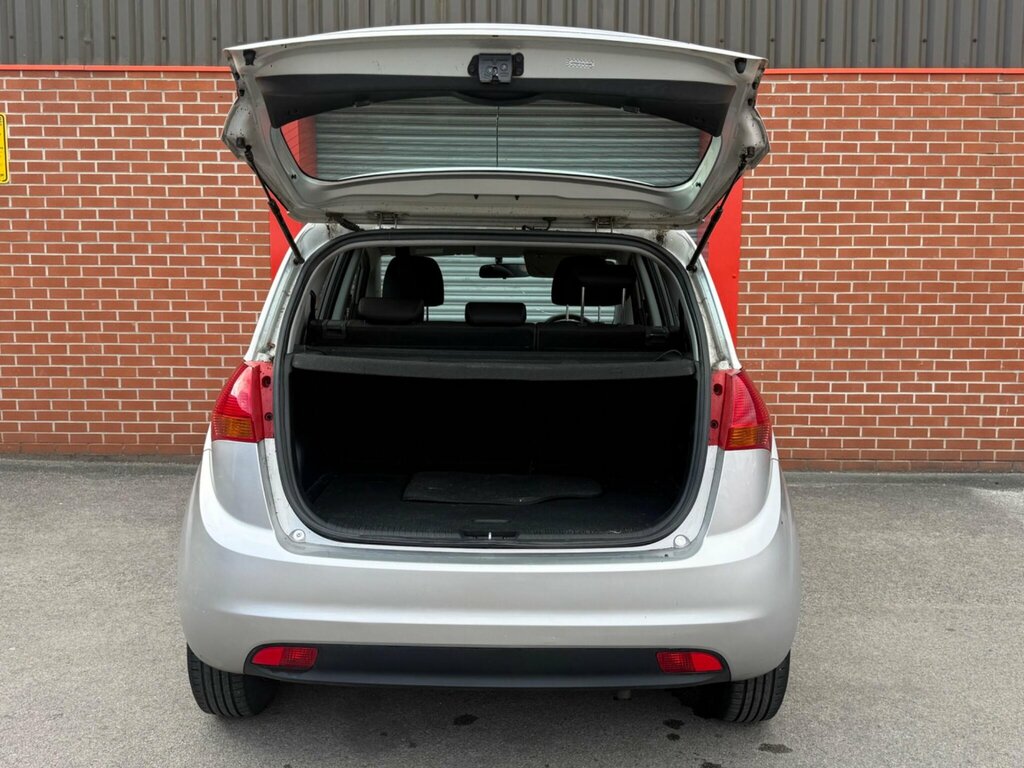 Kia Venga 1.6 3 Mpv Euro 5 Sat Nav 123 Bh Black #35