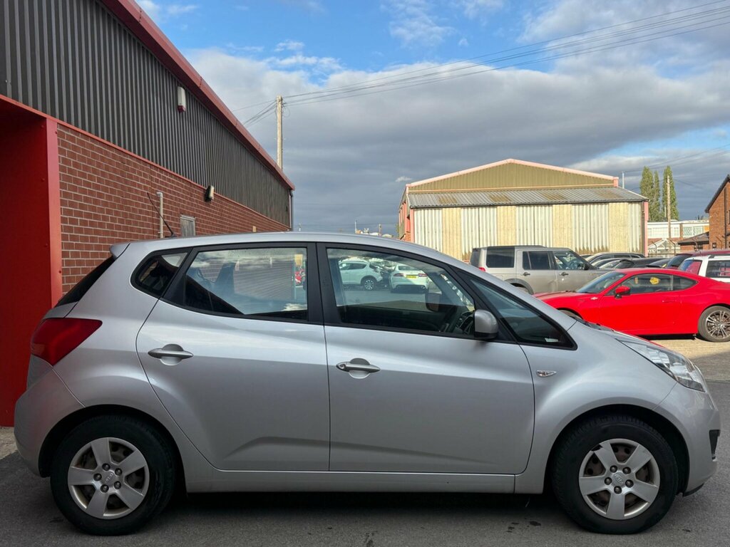 Kia Venga 1.6 3 Mpv Euro 5 Sat Nav 123 Bh Black #8