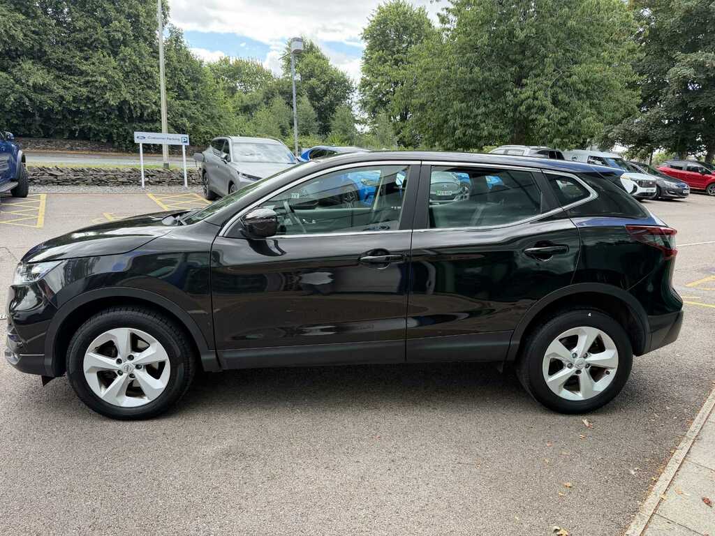 Nissan Qashqai 1.3 Dig-t Acenta Premium Suv Dct E YD21XBR Black #4