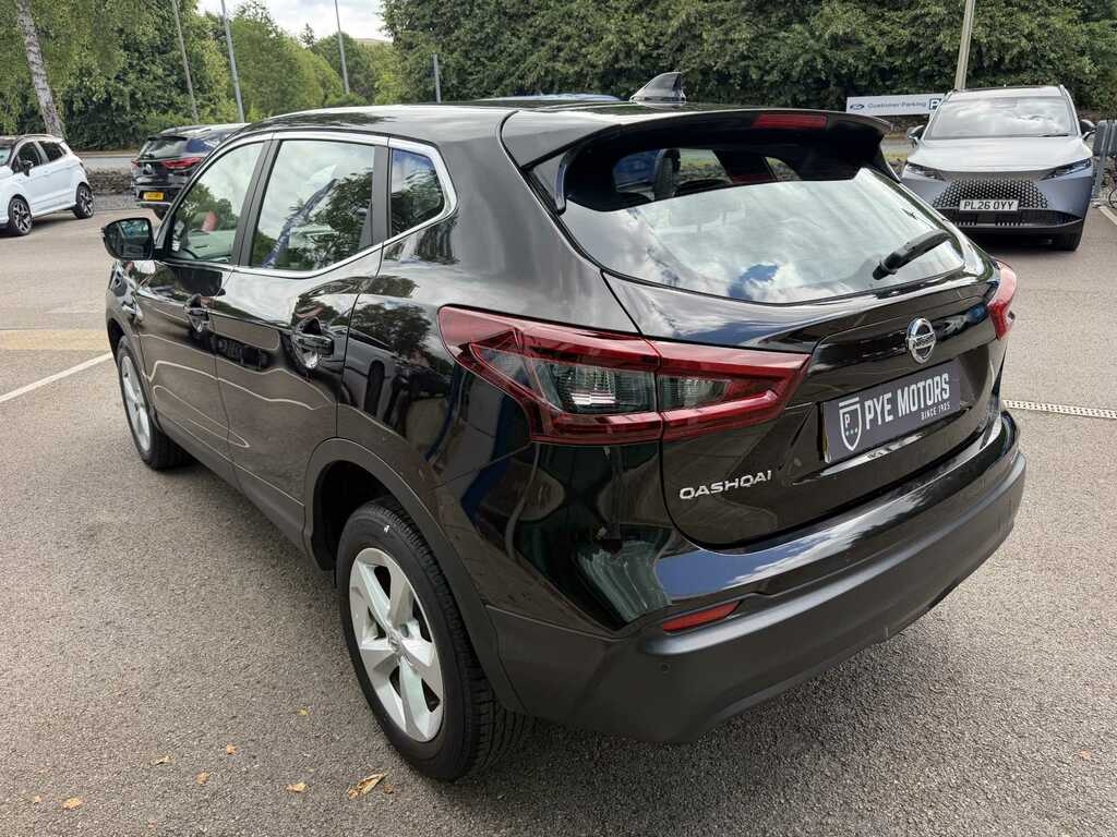 Nissan Qashqai 1.3 Dig-t Acenta Premium Suv Dct E YD21XBR Black #5