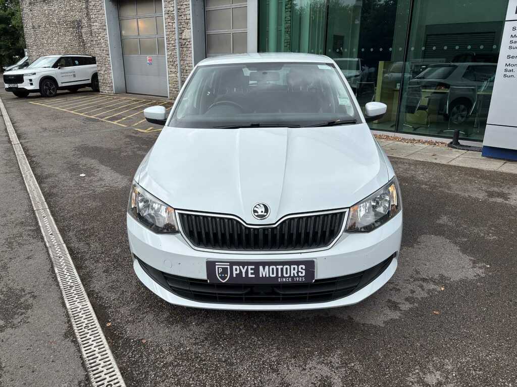Skoda Fabia 1.2 Tsi Se Hatchback Euro 6 Ss White #2