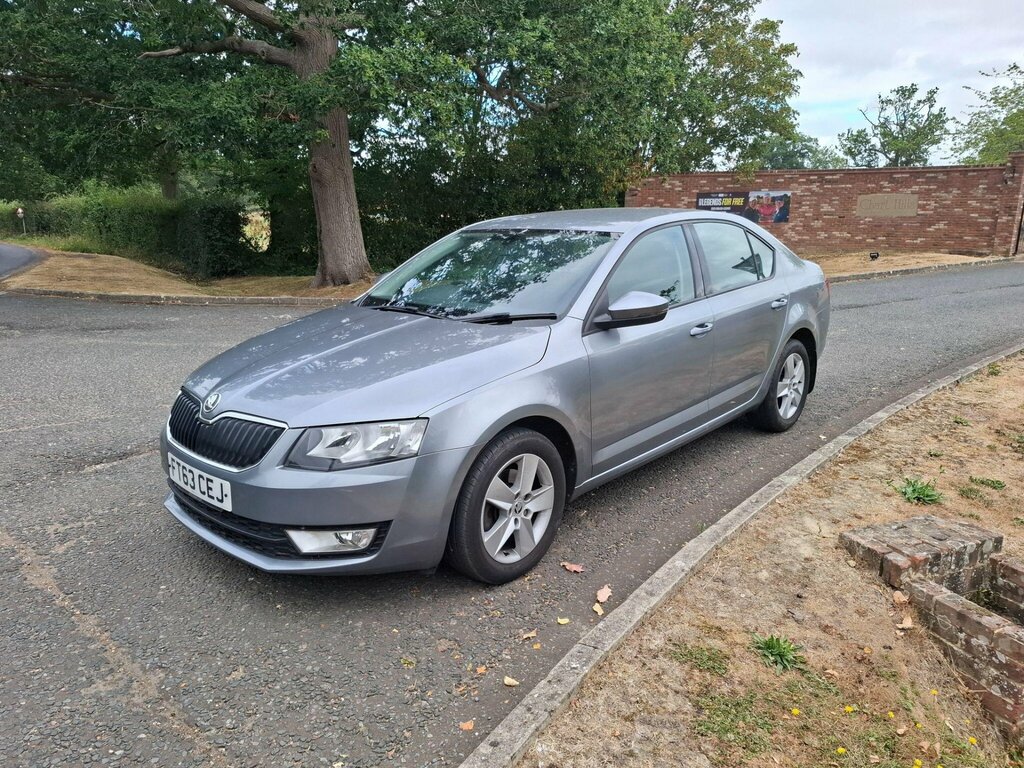 Skoda Octavia 1.4 Tsi Se Dsg Euro 5 Ss FT63CEJ Grey #5