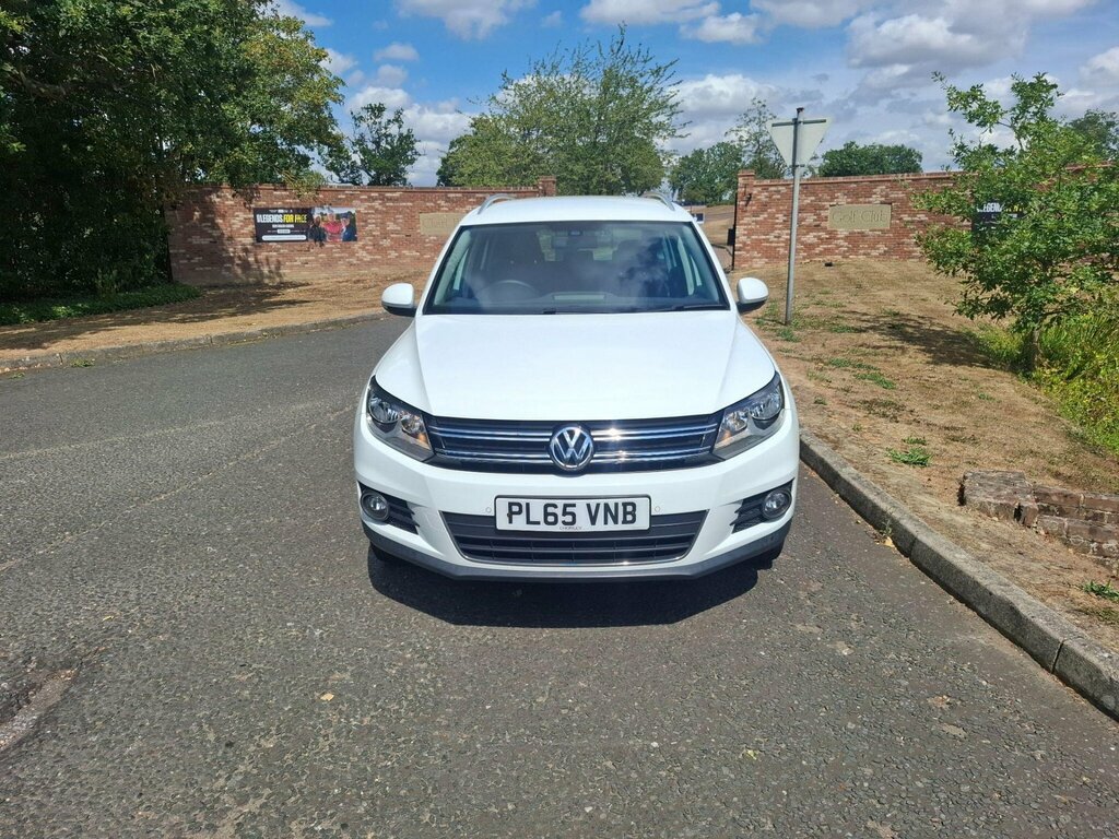 Volkswagen Tiguan 2.0 Tdi Bluemotion Tech Match Edition Dsg 4Wd Euro White