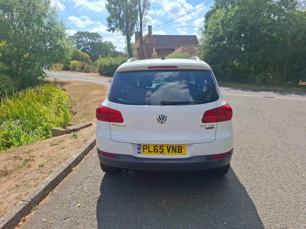 Volkswagen Tiguan 2.0 Tdi Bluemotion Tech Match Edition Dsg 4Wd Euro PL65VNB White #5