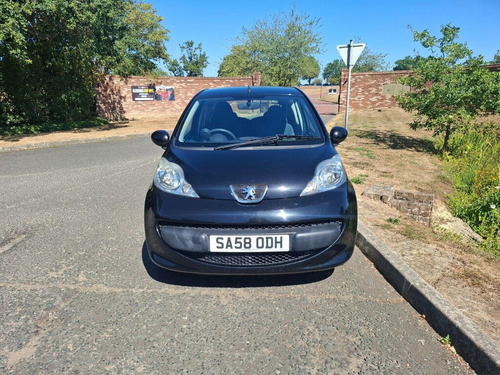 Peugeot 107 1.0 12V Urban Euro 4 Black