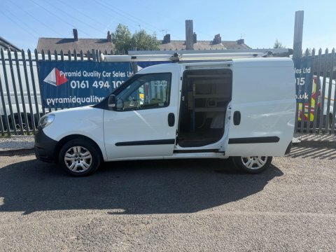 Fiat Doblo 1.3 Jtd Multijet White #3