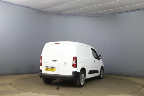 Peugeot Partner 1.5 Bluehdi 1000 White #2