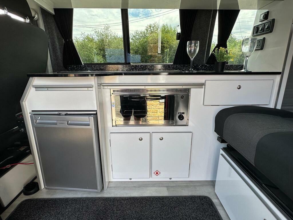 Volkswagen Campervan 2018 2.0 T30 Tdi Kombi Edition Bmt 148 Bhp Yellow #16