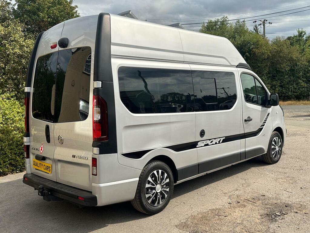 Vauxhall Vivaro Diesel Silver #4