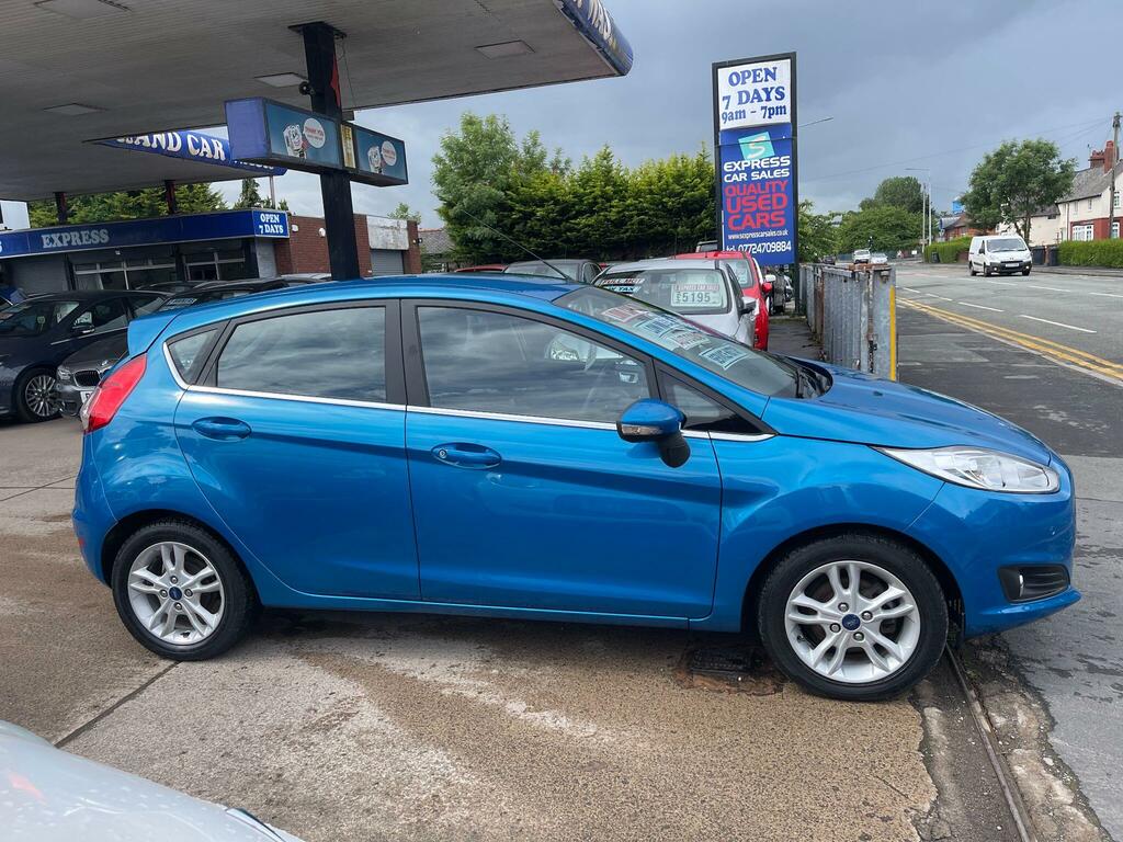 Ford Fiesta Zetec Blue #3