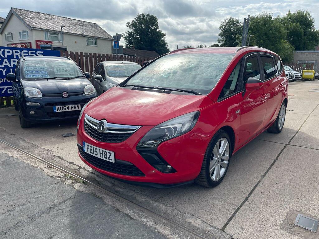 Vauxhall Zafira Tourer Sri Red #4